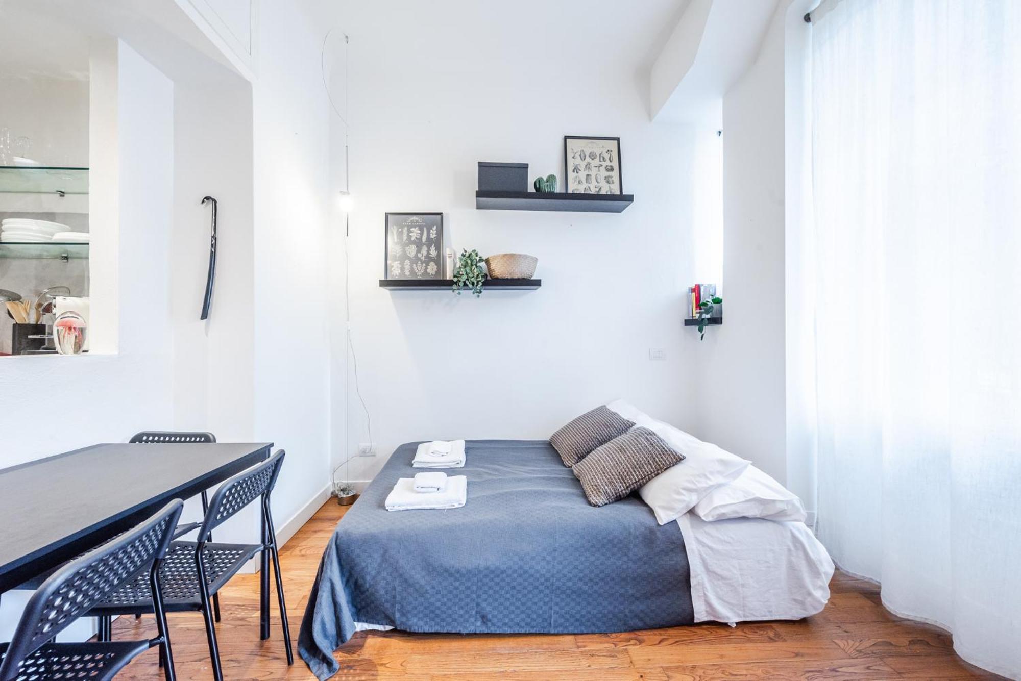 Apartment Navigli 10 Min - Modern Design